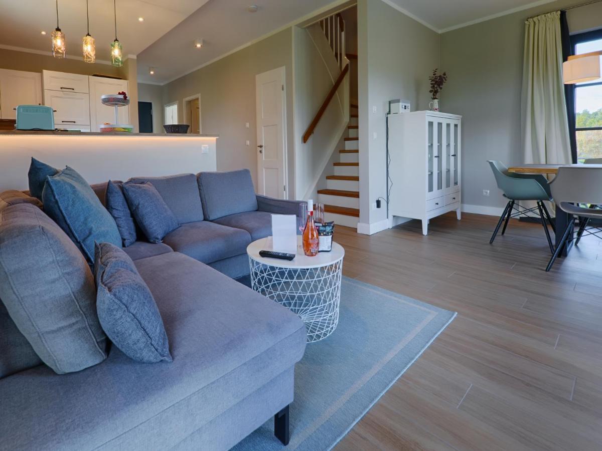 Reetland Am Meer - Premium Reetdachvilla Mit 3 Schlafzimmern, Sauna Und Kamin F27 Dranske Zewnętrze zdjęcie